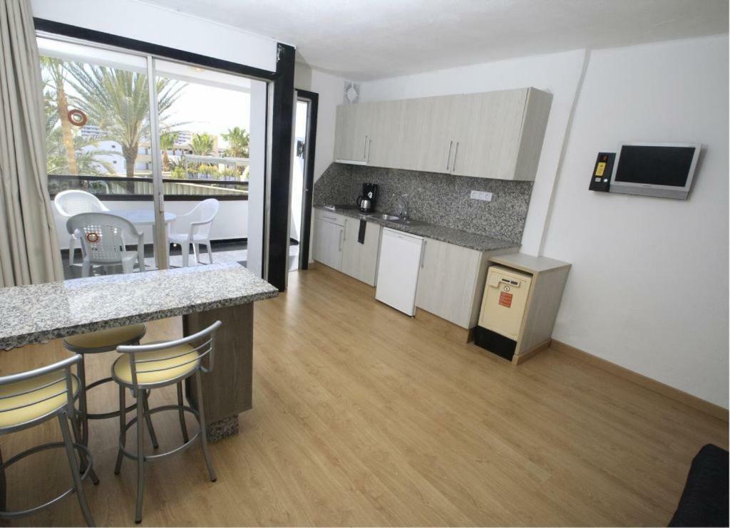 Apartamentos Koka Playa del Inglés Zewnętrze zdjęcie